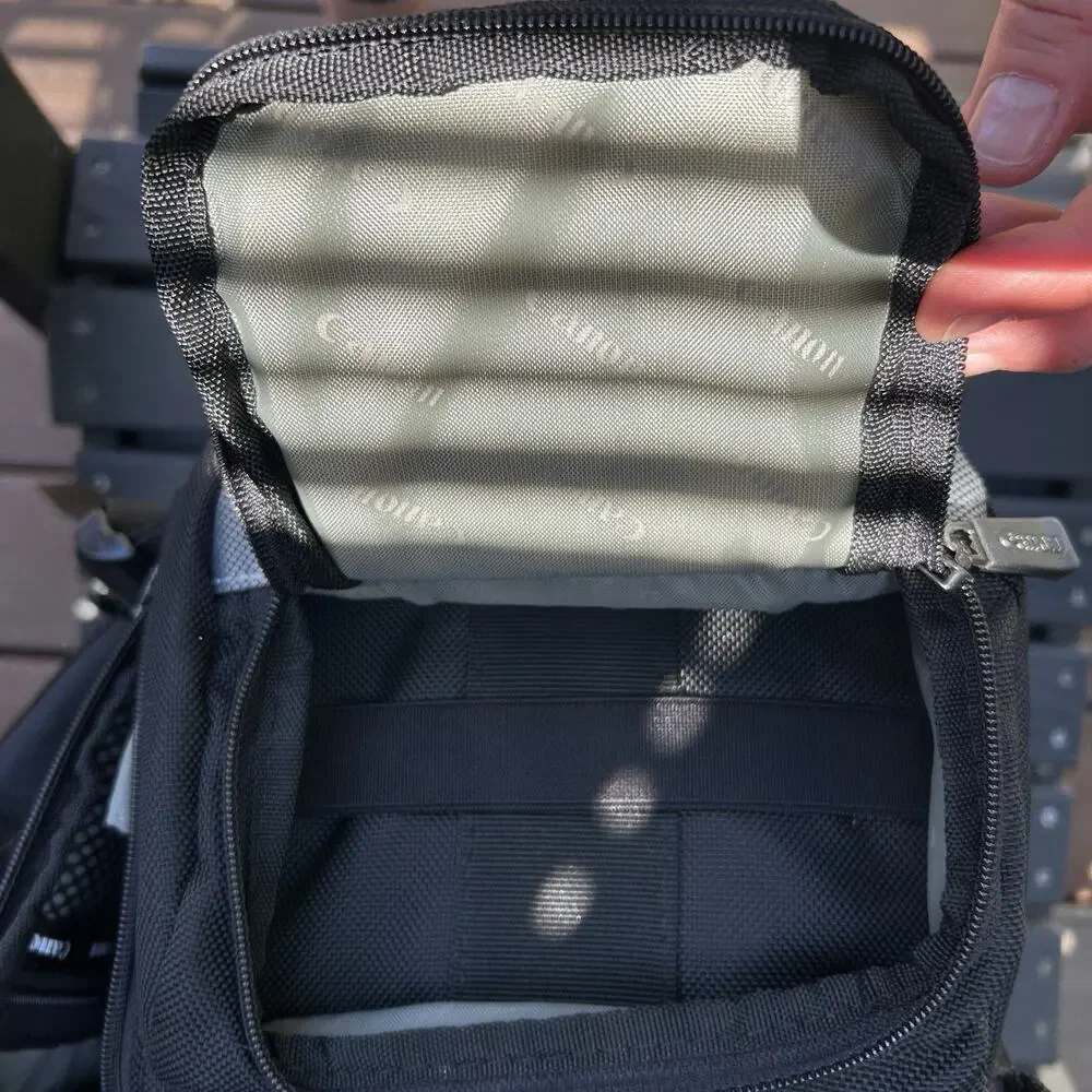 Canon Digital Gadget Bag DSLR EOS Rebel Travel Carry Case With Shoulder Strap